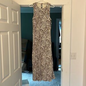 Wayf sleeveless maxi dress